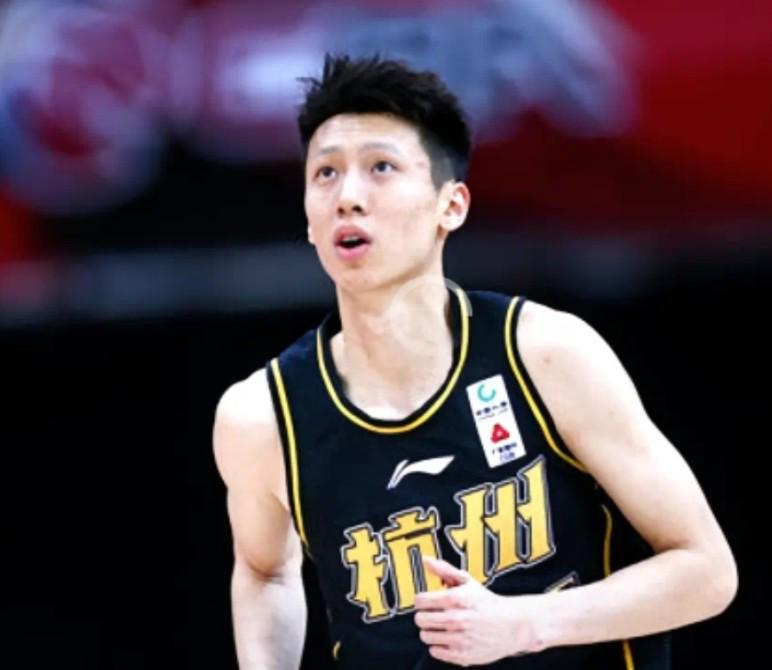 记者:效力浙江广厦11个赛季的赵岩昊确定离队,转会加盟宁波